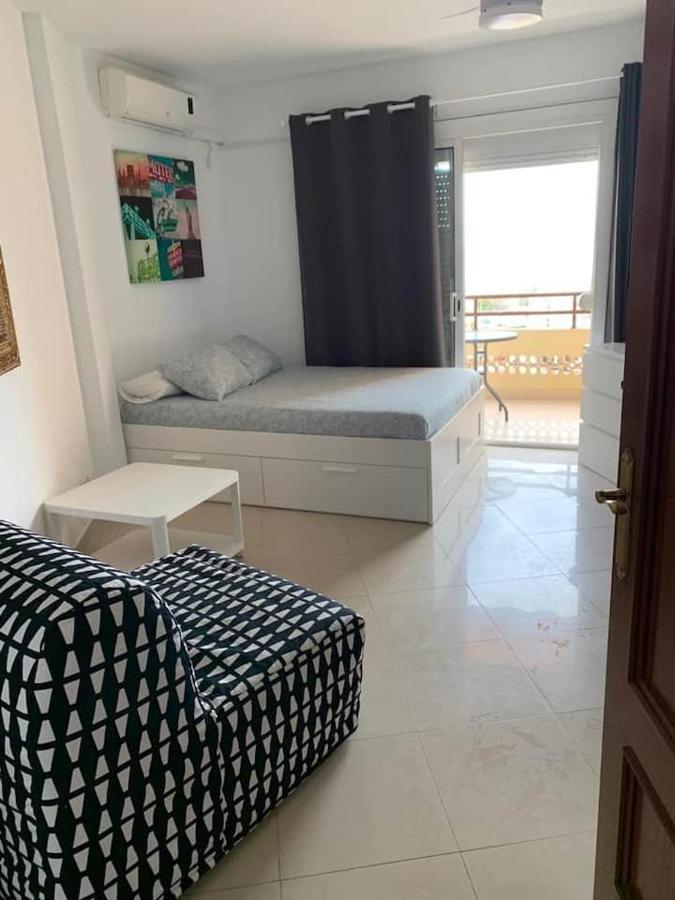 Apartment In Torremolinos Close To Beach Eksteriør billede